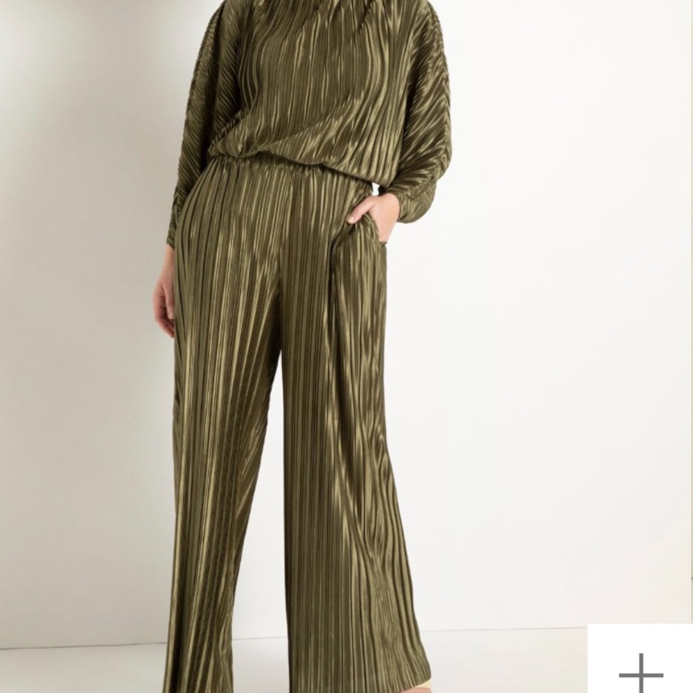 Wide leg plisse pants set